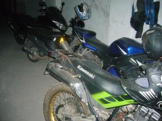 豪爵海王星125和95年川崎西藏人250