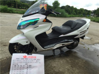 广东惠阳淡水代友出售二手车 杜卡迪 1100EV0 铃木天浪400