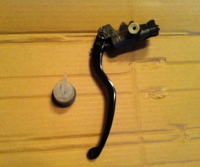 BREMBO 鲍鱼上泵16X18