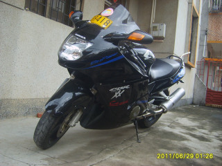 江门  台山市区 出00电喷大鸟CBR1100XX价格23800