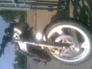 不卖了 请版主删贴..全车做漆去