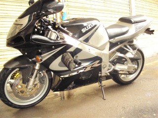 湖南株卅付近出02GSX750...