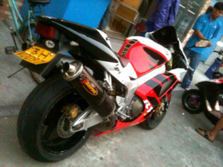 感谢车会车友的帮助.本车不用出售啦.感谢MOTOF.感谢对我车关注的车友