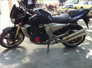 佛山出售04年Z1000、03年黄蜂900