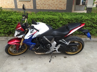 出售本田变异大黄蜂CB1000R14年车!!!!!!!!!诚心出!广西贺州