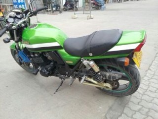 广西贵港城区代友12500元出售ZRX400