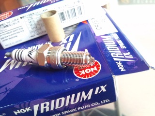 代友出NGK火花塞