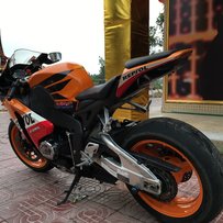 出09年美版CBR1000RR