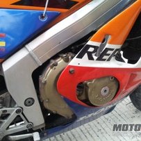 广东佛山4500出刚征服完广东第一峰回来本田cbr19一台