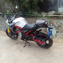 江门27000包牌出售11年的春风650nk