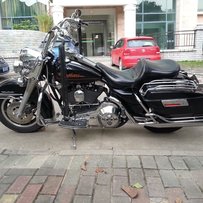 花都出售01年哈雷路王（化油器）