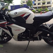 (代友发贴)中山黄埔出售08CBR1000