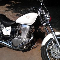 中山市三乡镇代车友出售铃木野蛮人单缸650CC