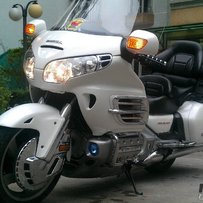 广东珠海99999元出售02款金翼1800，带ABS