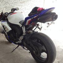 虽然我很舍不得！但是家人和长辈极力反对。只能出售 07CBR1000cc鹦鹉 改兄弟排气 慢出