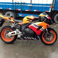 自刀2千 代友东莞出售06CBR1000