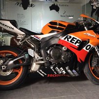 广州金沙洲出06 cbr1000 车况完美 改件众多