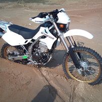 阳江代友出售一手**KLX250一台。。。。。。。。。。