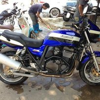 广西贵港代友出售04 ZRX1200 28000元、大雪柜 42000元，年会见