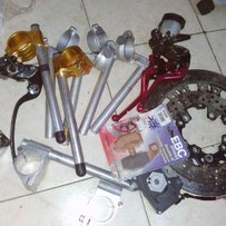 佛山禅城区代友出售一批零件
