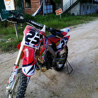 顺德出2006 CRF250R 2.5W 不刀