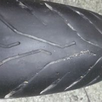 特价出售两条邓禄普前胎120/70-17