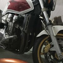 惠州市博罗县园洲镇27500元出台05年CB1300和嘉陵70。