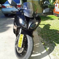 已售~！阳江市出售09年黑色6R~!