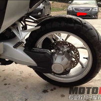 出售刚清洗完毕的2010  HONDA   VFR  1200