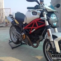 惠州出售原版原漆09年DUCATI Monster 1100售价78000元