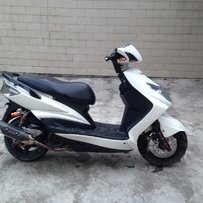 番禺出售09电喷劲战一台，求秒杀