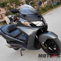 深圳出售04年电喷水冷天浪250（降价）