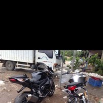 08年阿普利亚750街车