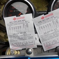 出售CB400 98黑色有需要人士联系