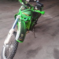 广州黄埔区代友出售川崎KDX200精神爬山车