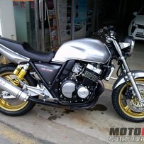 已经嫁给 好人家了。谢谢绿茵直播