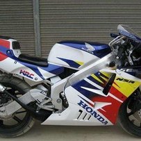 求购成功，麻烦版主删帖