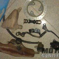 出售一些剩下来的拆车件