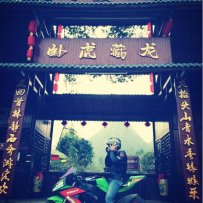 急用钱降价急出了，给钱就卖！来电有惊喜。接各种**火枪大炮，能刀多少看你本事！