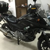 广东佛山出售13年NC700（限量版花色黑金色）