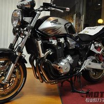 已經出售   謝謝各位車友關注