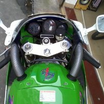 江门市新会区~市区~出售~ZXR400~(降价)15000元~注：（代友发贴）