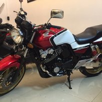 23500出售CB400.07年车。碣石一手车。可以买卖可以置换。大刀小刀都来。喜欢都也来...