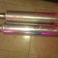 车卖了剩下的排气没用了谁看上就要了吧