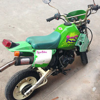 代友出售Kawasaki50CC两冲越野