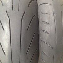 代友出售米仔轮胎一对120/180和两用胎一条150