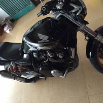 广州代友出CB400一代