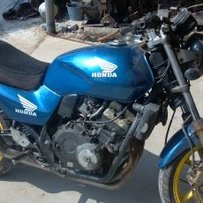 本田经典蓝宝石一台