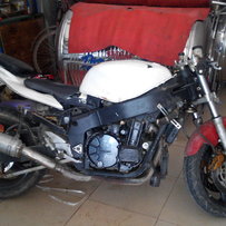 继续出活尸ZXR750