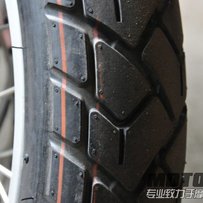 广东茂名出售03年 Aprilia Pegaso 650 IE  27000人民币